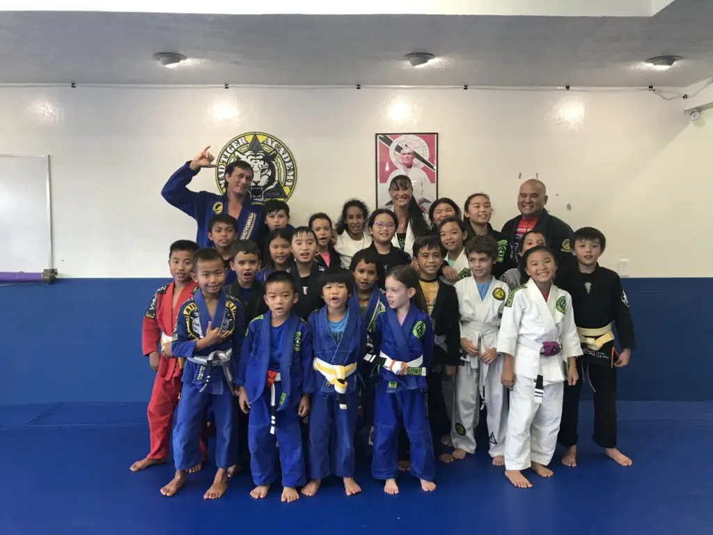 Brazilian Jiu-Jitsu School Near Me | Kahala Jiu-Jitsu Honolulu